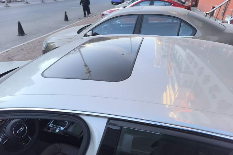 Used Audi A4L 2016 35 TFSI Collector's Edition Automatic Standard Model
