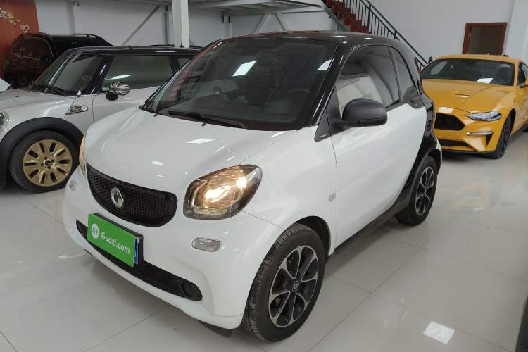 Used smart fortwo 2015 1.0L 52 kW Hardtop Passion Edition