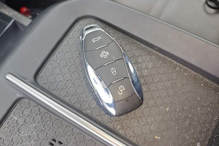 Used Hongqi EH7 2024 690 Pro