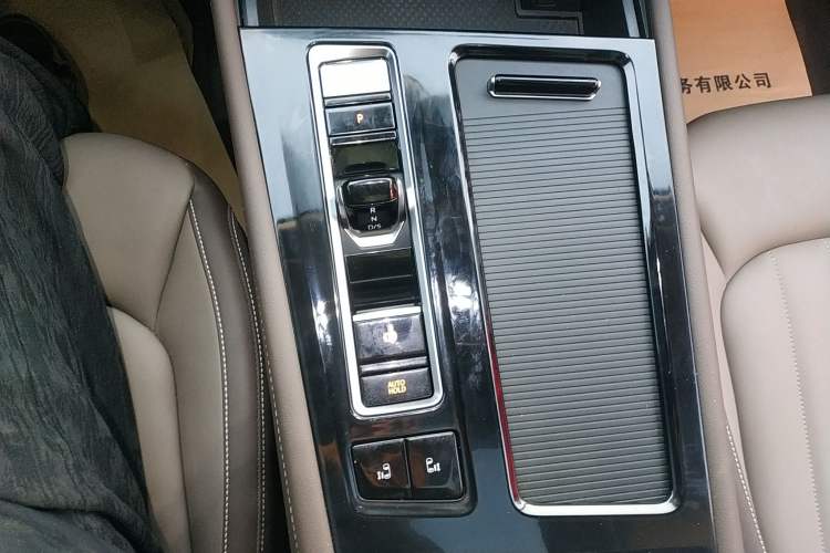 Used Volkswagen Viloran 2024 330TSI Luxury Edition