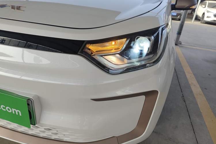 Used  E10X 2024 Charming Edition 301km Lite
