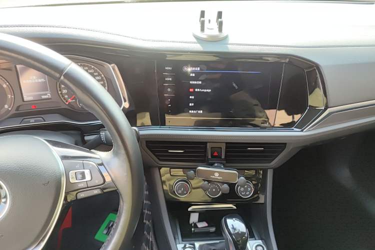 Used Volkswagen Sagitar 2020 200TSI DSG Comfort Version China VI Standard
