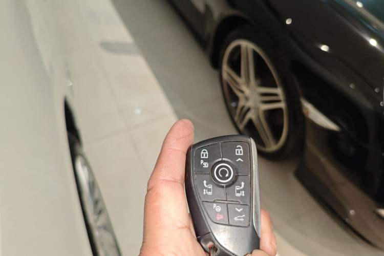 Used Buick Century 2023 2.0T Six-Seater Yinshi Edition