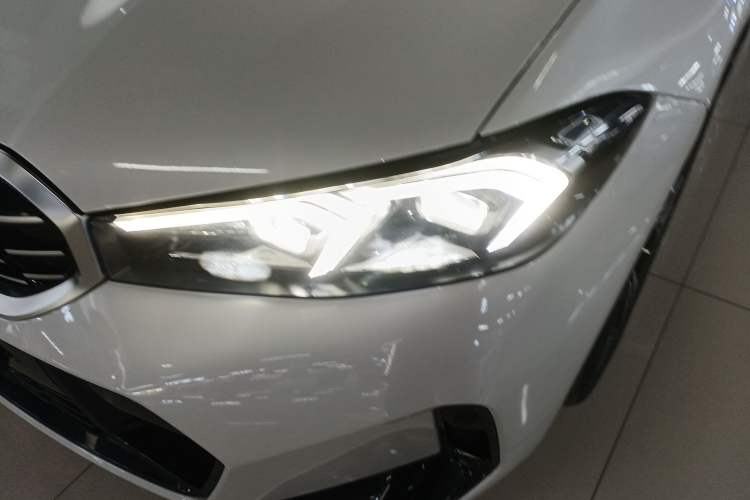 Used BMW 3 Series 2024 325i M Sport Package
