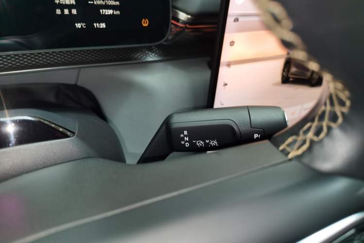 Used Zeekr 7X 2025 100kWh Long-Range All-Wheel Drive Intelligent Driving Version