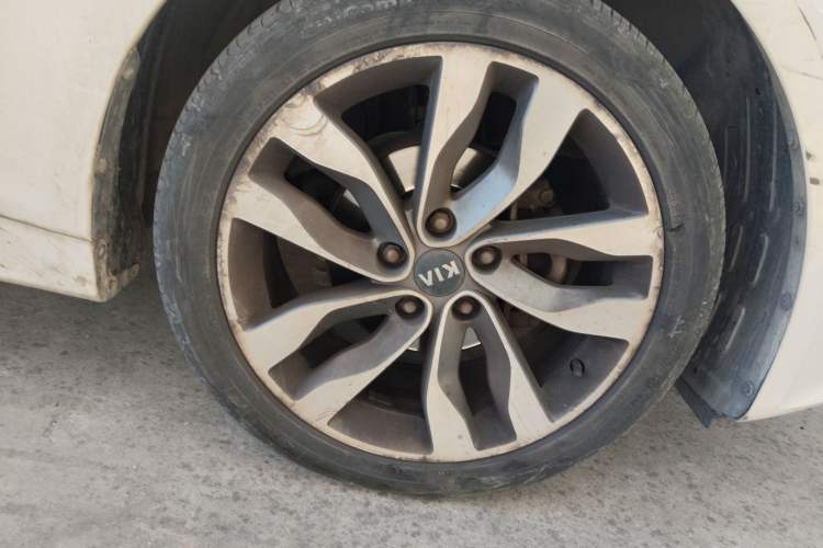 Used Kia K5 2014 2.0L Automatic LUXURY
