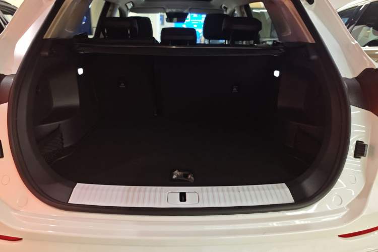 Used Hongqi HS5 2023 2.0T Qixiang Pro Edition