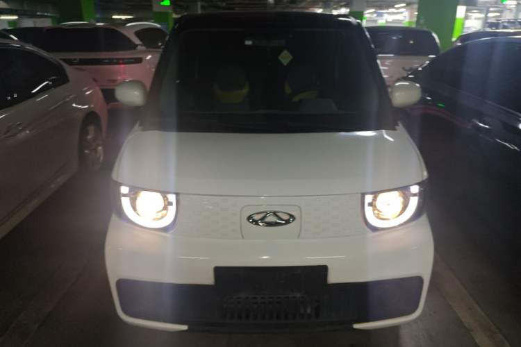 Used Chery QQ Ice Cream 2022 170km Sundae Phosphate Lithium-Ion

