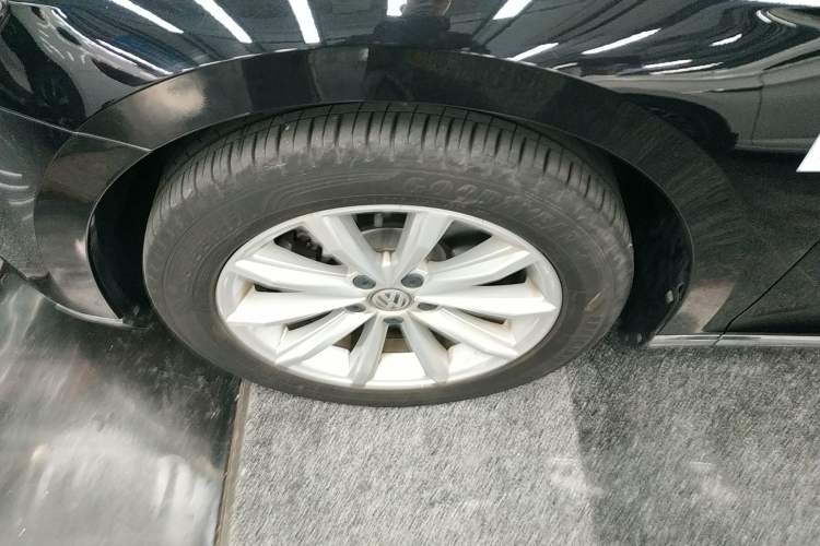 Used Volkswagen Magotan 2019 280TSI DSG Leading Model China VI Standard
