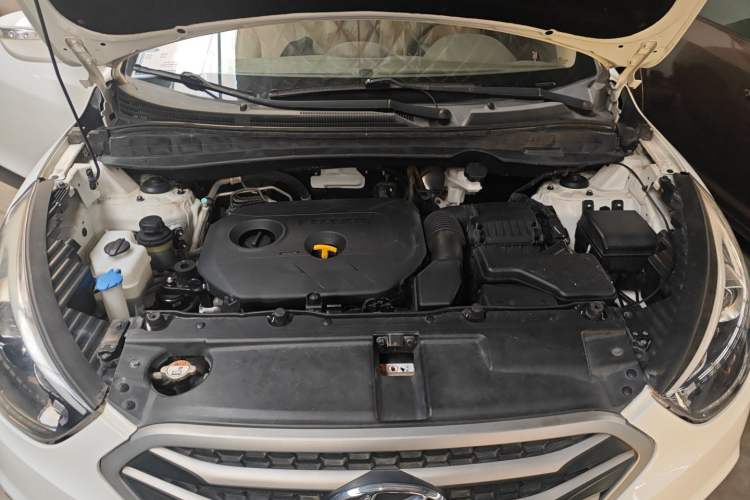 Used Hyundai ix35 2013 2.0L Automatic 2WD Comfort GL China IV Standard
