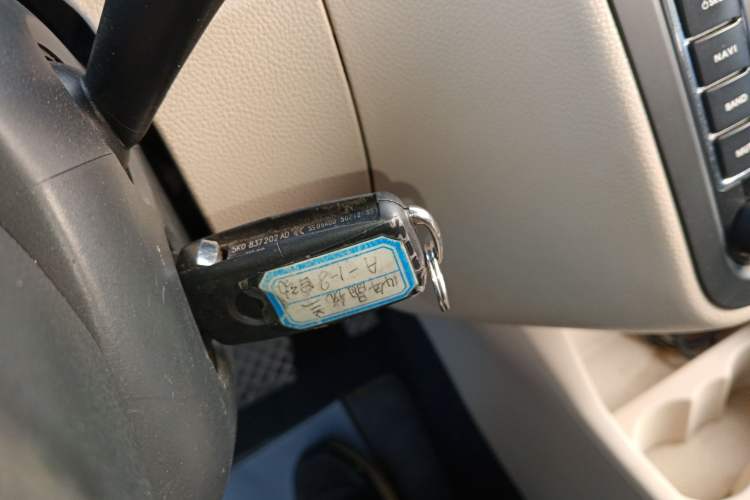 Used Skoda Fabia 2014 1.4L Automatic Crystal Edition