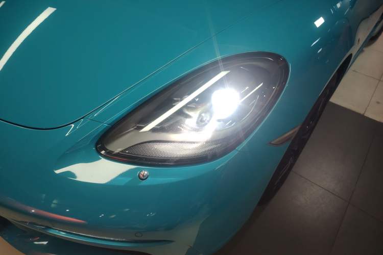 Used Porsche 718 2020 Cayman 2.0T
