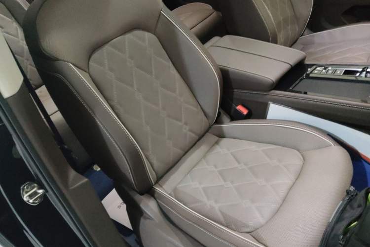 Used Volkswagen Viloran 2023 380TSI Prestige Edition
