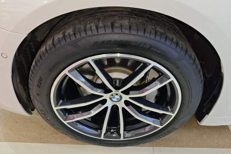 Used BMW 5 Series New Energy 2021 535Le Pioneer Edition M Sport Package
