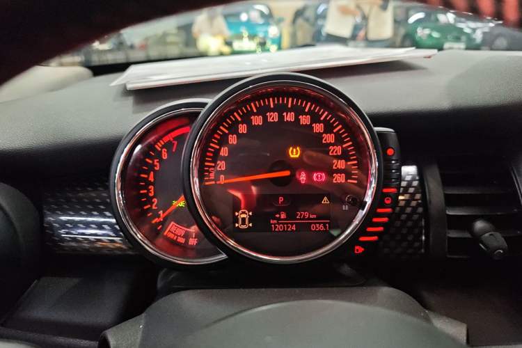 Used MINI MINI 2014 2.0T COOPER S Fun
