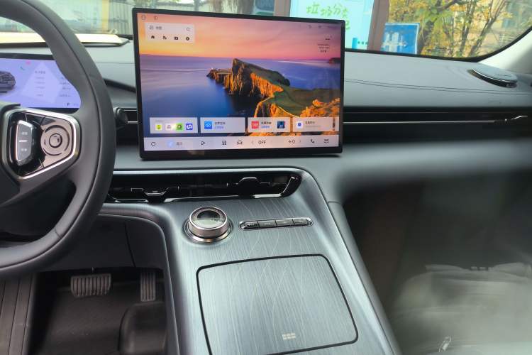 Used  E5 2024 530 km Exploration+ Version
