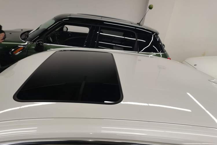 Used BMW 3 Series 2017 320Li Fashion Model
