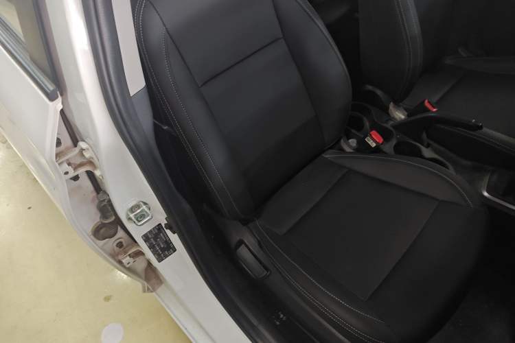 Used Hyundai Verna 2016 1.4L Manual Cool Edition GLS
