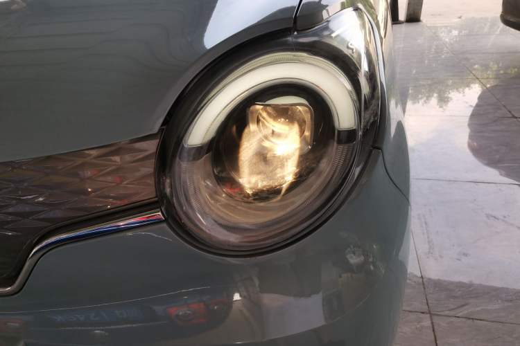 Used Brilliance Xinri i03 2021 318 km 31.45 kWh
