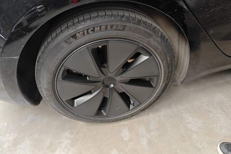 Used Tesla Model 3 2023 Rear-Wheel-Drive Version