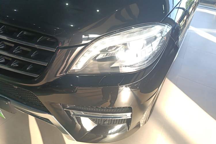 Used Mercedes-Benz M-Class 2015 ML 320 4MATIC