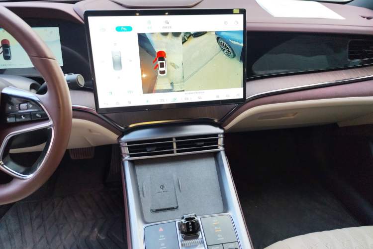 Used BYD Seal 2023 DM-i 1.5T 121km Flagship Model
