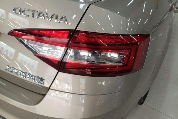 Used Skoda Octavia 2019 TSI280 DSG Luxury Edition
