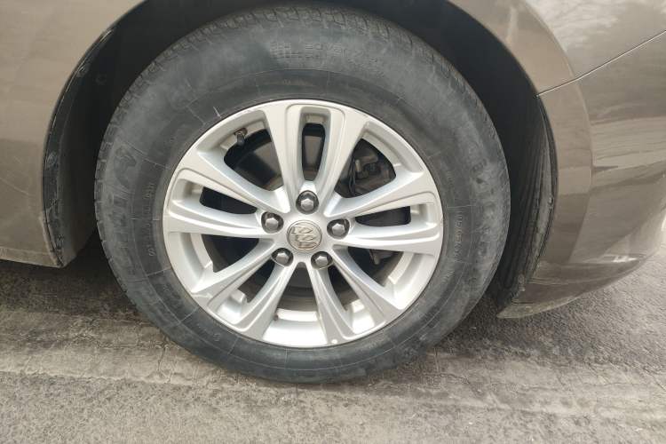 Used Buick GT 2015 15N Manual Entry-Level Trim