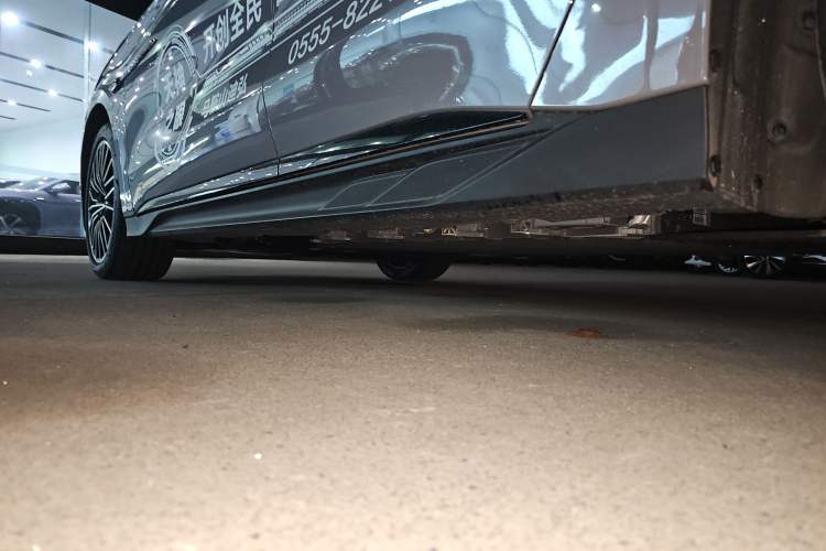 Used BYD Han 2025 DM-i Intelligent Driving Edition 125KM LiDAR Flagship Model
