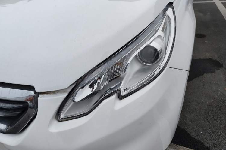 Used Peugeot 2008 2014 1.6L Automatic Trend Edition
