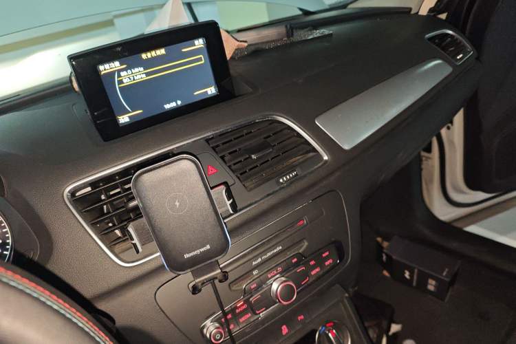 Used Audi Q3 2017 30 TFSI Fashion Model