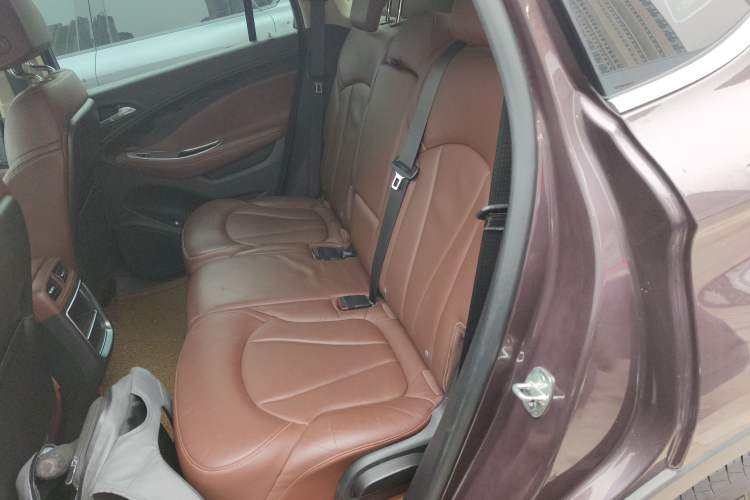 Used Buick Envision 2014 28T Four-Wheel Drive Luxury Model
