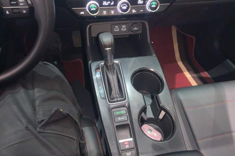 Used Honda Civic 2023 240TURBO CVT Dynamic Edition
