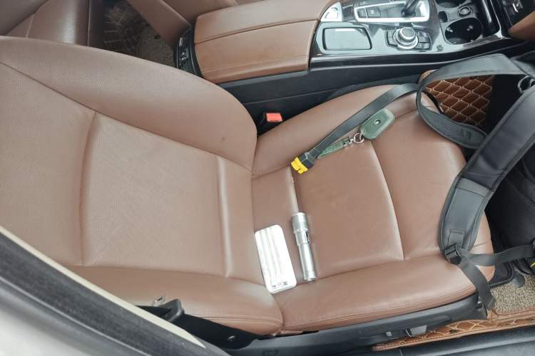 Used BMW 5 Series 2017 525Li Leading Model
