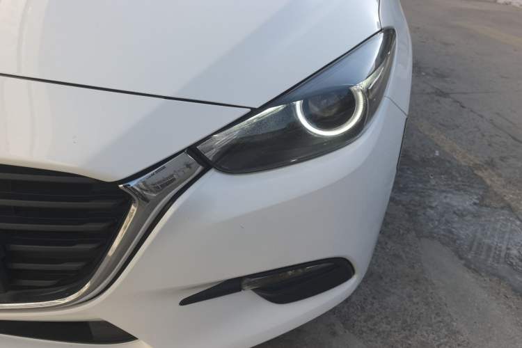 Used Mazda Mazda 3 Axela 2017 Sedan 1.5L Automatic Comfort Model Emission Standard China V