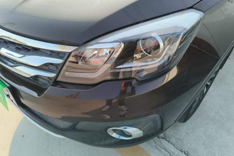 Used GAC Trumpchi GS5 Super 2015 1.8T Automatic Two-Wheel Drive Luxury Edition
