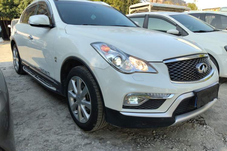 Used Infiniti QX50 2015 2.5L Comfort Edition