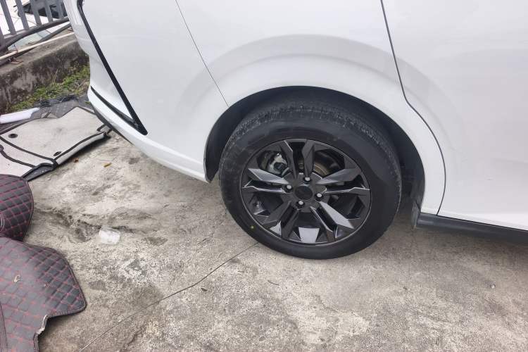 Used Dongfeng Aeolus Yixuan 2024 1.5L Automatic JingSu Edition