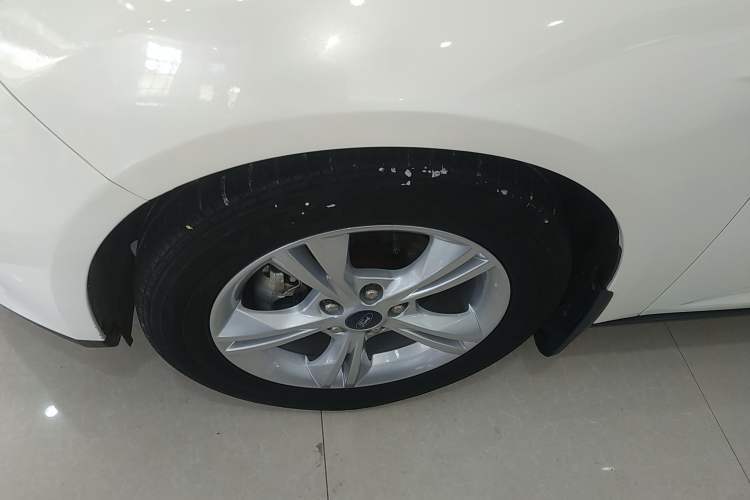 Used Ford Focus 2017 Sedan 1.6L Automatic Comfort Plus SmartDrive Edition