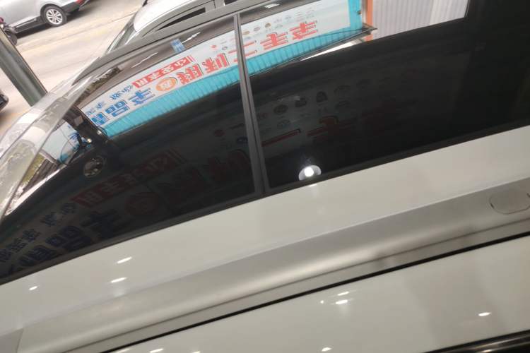 Used Geely Auto Emgrand X7 Sport 2020 1.8TD DCT Two-Wheel Drive Smart Connect 4G-Enabled Version
