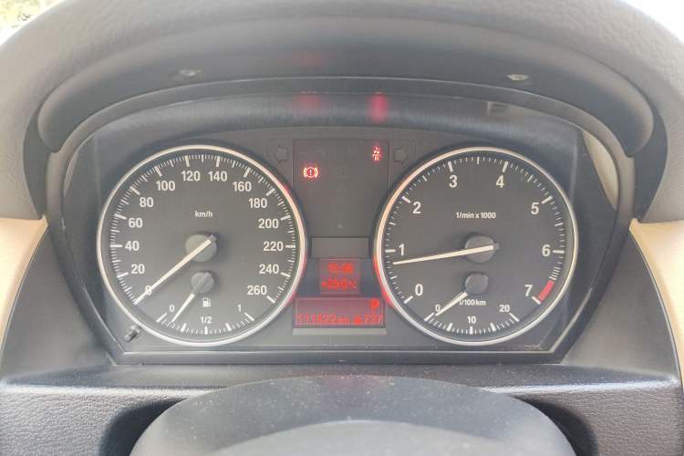 Used BMW X1 2013 sDrive18i Leading Model
