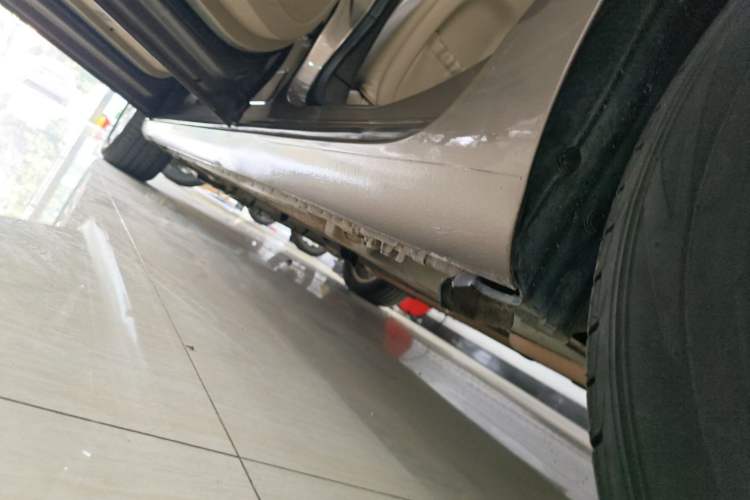 Used Buick LaCrosse 2013 2.4L SIDI Leading Comfort Version