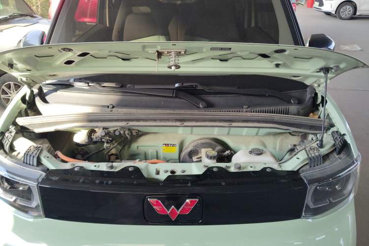 Used Wuling Hongguang MINIEV 2021 Macaron Premium Model – Lithium Iron Phosphate
