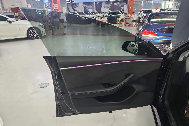 Used Tesla Model 3 2024 High-Performance All-Wheel-Drive Version
