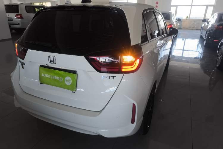 Used Honda Fit 2022 1.5L CVT Trendy Sunroof Edition
