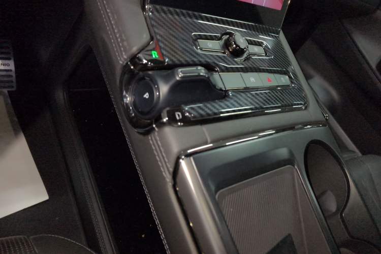 Used Nio ES8 2020 415 km Range 7-Seater Version