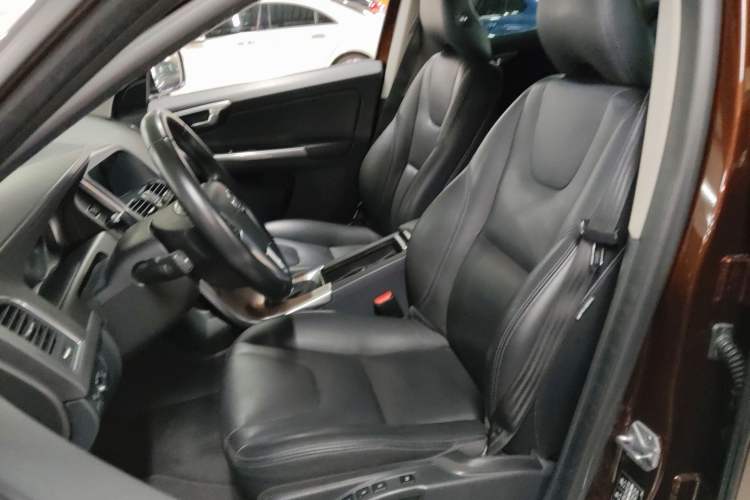 Used Volvo XC60 2016 T5 Smart Upgrade Model