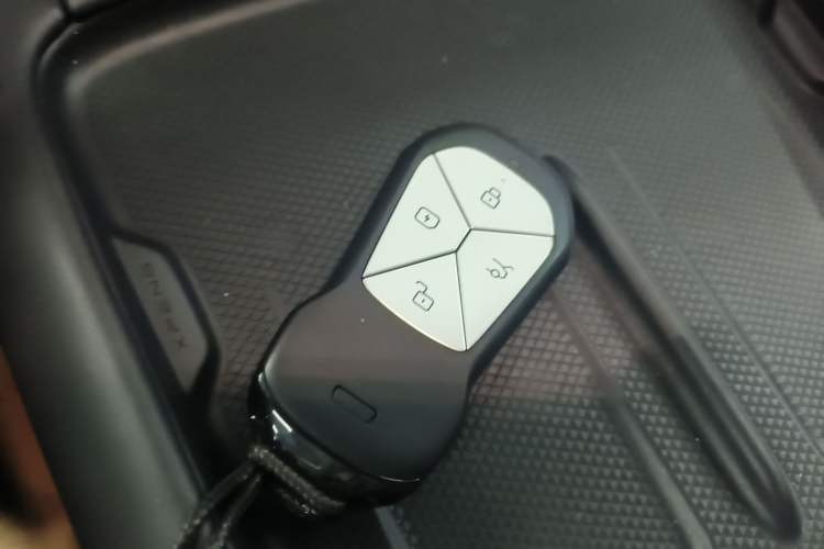 Used XPeng G6 2023 580 Long-Range Pro
