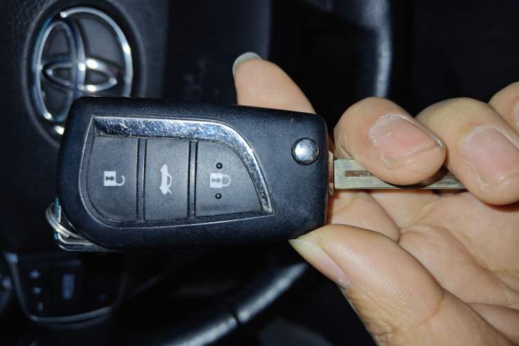 Used Toyota Reiz 2013 2.5V Elite Edition