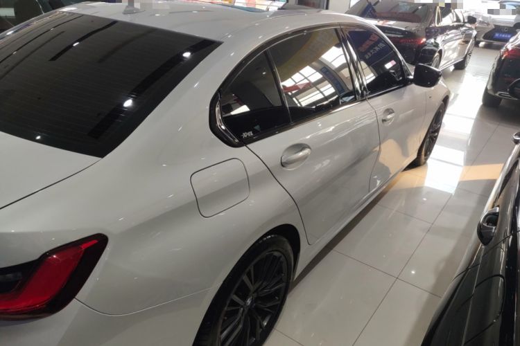 Used BMW 3 Series 2021 Second Facelift 330Li xDrive M Sport Night Edition Package